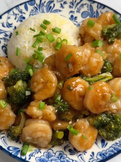 A picture of Shrimp and Broccoli.