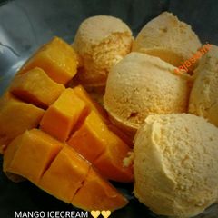 A picture of Mango Ice cream.