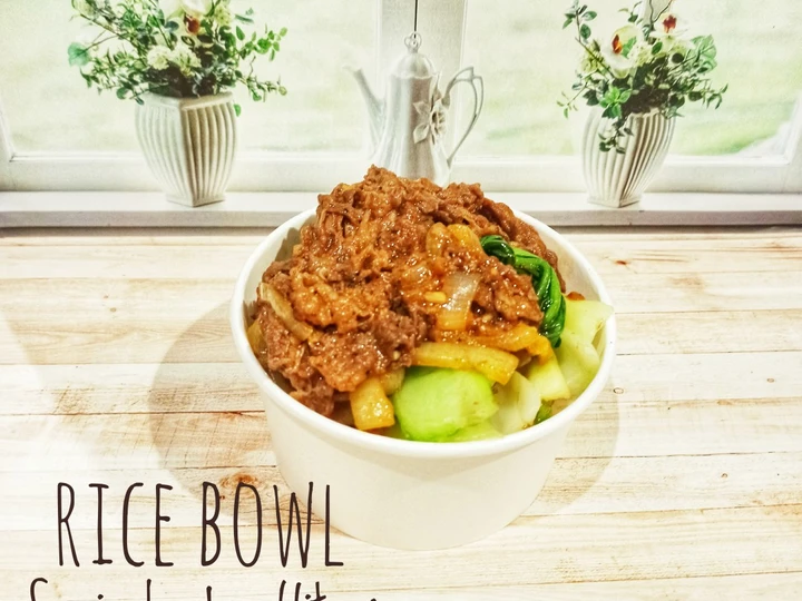 Langkah Gampang Menyiapkan Resep Rice Bowl Sapi Lada Hitam yang Lezat Sekali