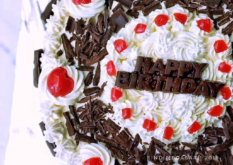 Bagaimana Membuat 123. Black Forest Cake Lembut, Sempurna