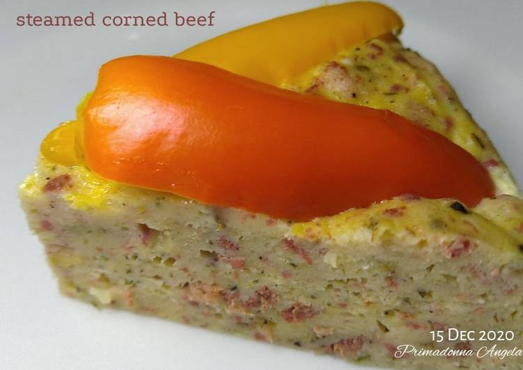 Steps to Make Homemade Steamed Corned Beef