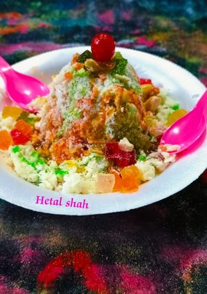 કલરફૂલ આઈસ ડીશ (Colourful Ice Dish Recipe In Gujarati) રેસીપી મુખ્ય ફોટો