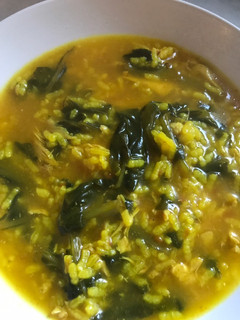 Una foto de Arròs amb bledes // Arroz con acelgas
