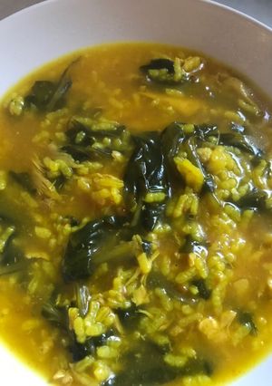 Foto principal de Arròs amb bledes // Arroz con acelgas