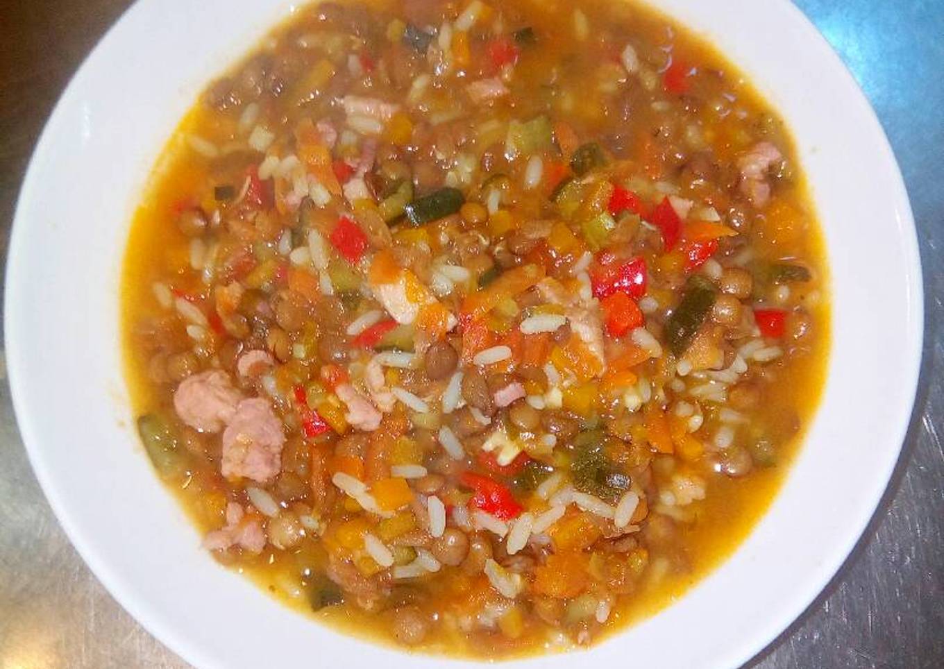 Lentejas con arroz y panceta