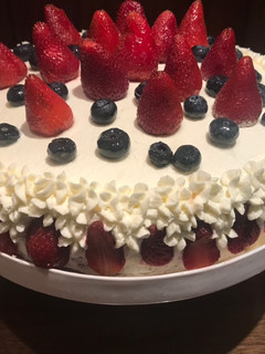 Una foto de Torta de frutos rojos