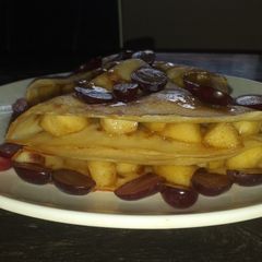 Apple crepes A picture of Apple crepes.