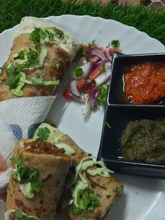 पंजाबी एग रोल (punjabi egg roll recipe in Hindi) रेसिपी मुख्य फोटो