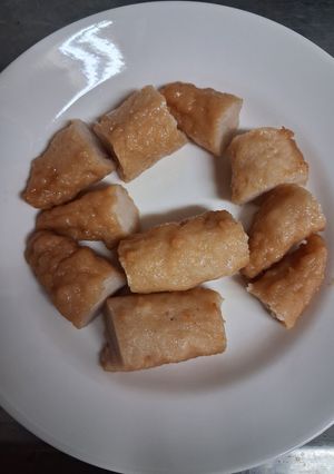 電鍋滷旗魚黑輪 的食譜成品照片