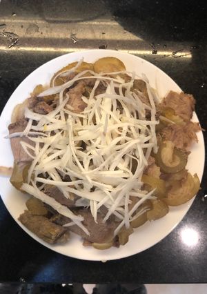 Hình của món Bê hấp chấm tương gừng.