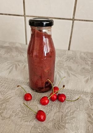 Vadcseresznye-mártás húsokhoz recept fotója