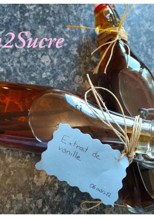 Une photo de Extrait de vanille liquide maison