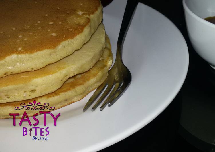 Recipe of Any-night-of-the-week Fluffy pancakes