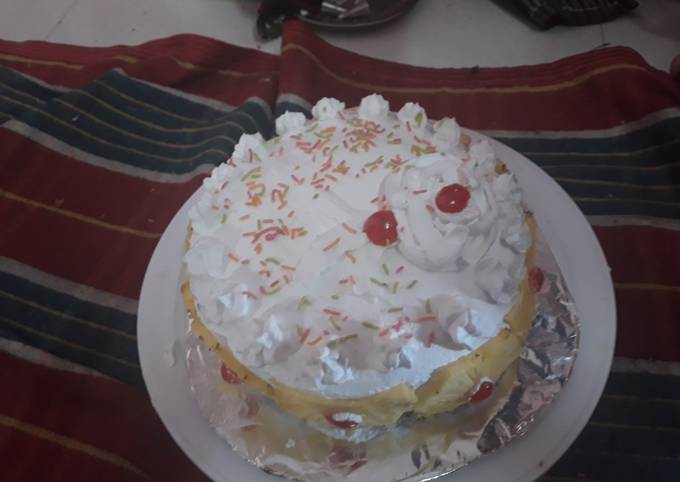 Recipe of Favorite Eggless pineapple cake