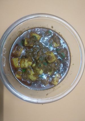 A picture of Methi Paneer.