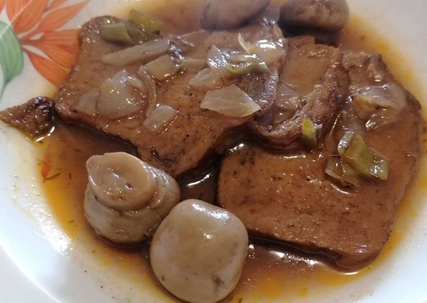 121. Fricandó vegano de seitán