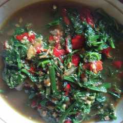 รูปของ Tumis pakis terasi pedas