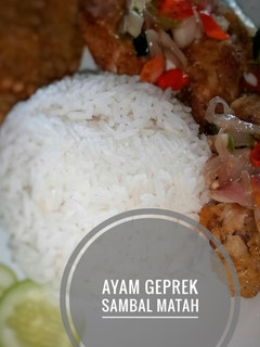 Foto resep Ayam Geprek sambal Matah