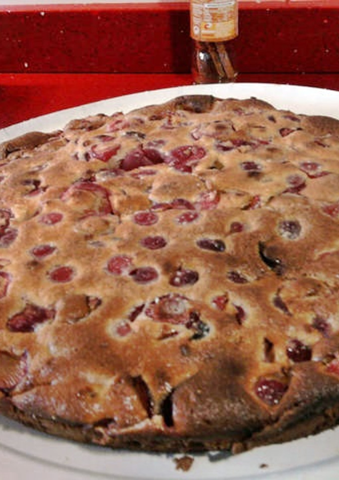 Una foto de Clafoutis de cerezas