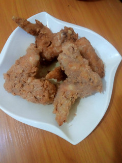 A picture of Fried Chicken wings.