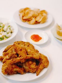Hình của món Cánh gà tẩm bột chiên bằng nồi chiên không dầu.