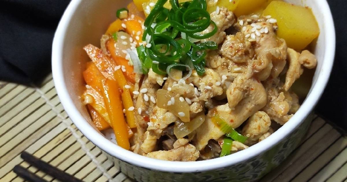 Nikujaga. Никудзяга блюдо. Рагу 4 буквы. Японское рагу. Никудзяга блюдо.