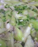 Canh mướp thịt vai xay nấu nhanh