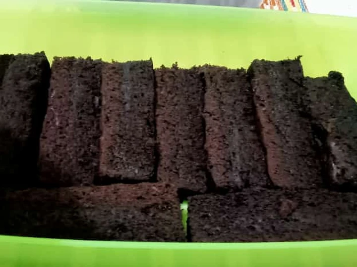 Langkah Mudah untuk Menyiapkan Resep Brownies Kukus ala brownies amanda yang  Bikin Ketagihan Anti Ribet, Lezat