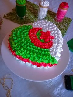 صورة لوصفة كيكة علم الجزائر في المقلاة