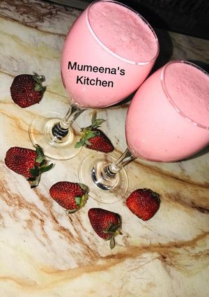 A picture of Strawberry milkshake.