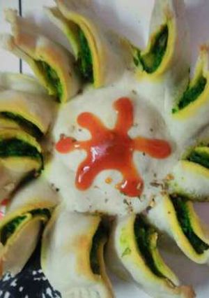 A picture of Spinach sunflower pie.