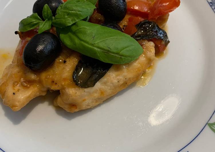 Easiest Way to Make Homemade Petto di pollo alla mediterranea