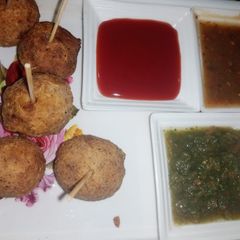 A picture of Crispy potato lollypops.