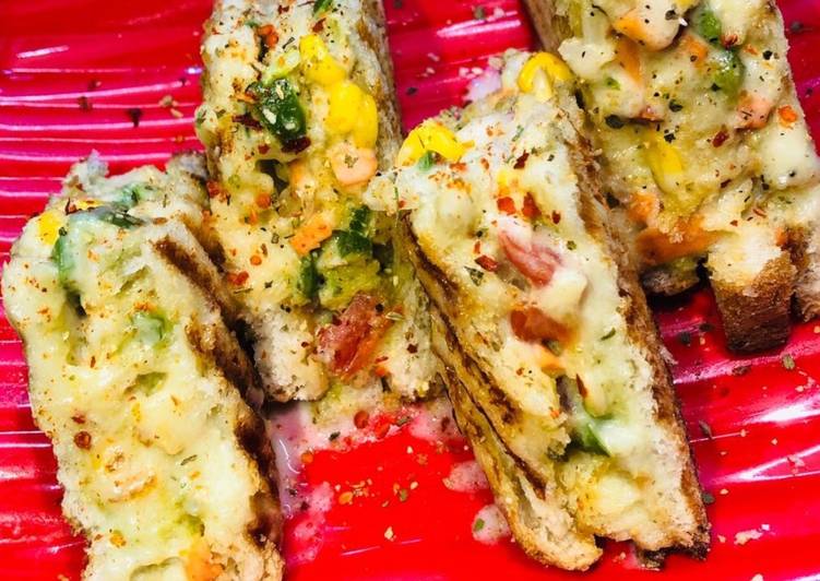 Simple Way to Prepare Quick Cheese Corn Sandwiches