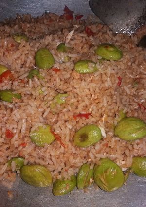 Foto resep Nasi goreng pete telur