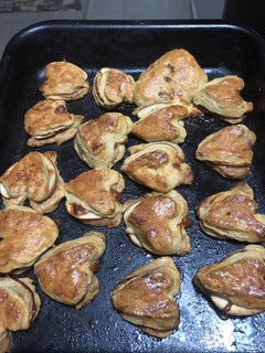 A picture of Apple tart.