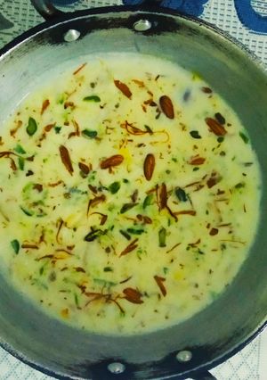 A picture of Saahi khadai milk 🥛🥛.