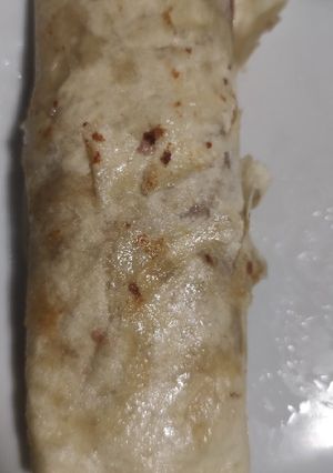Una foto de Rollito de hamburguesa y huevo