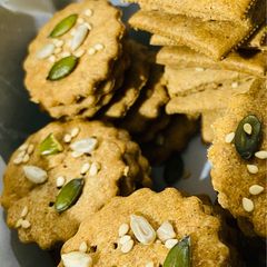 Dark Sesame Tahini Crackers A picture of Dark Sesame Tahini Crackers.