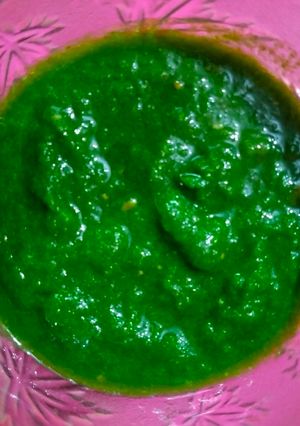 हरी चटनी (Hari chutney recipe in hindi) रेसिपी मुख्य फोटो
