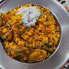 A picture of Whole Red Lentils and Chicken Pulao/Malka Masoor Chicken Pulao.