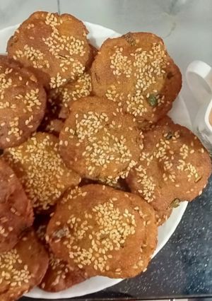 બાજરીના વડા (Bajri Vada Recipe In Gujarati) રેસીપી મુખ્ય ફોટો