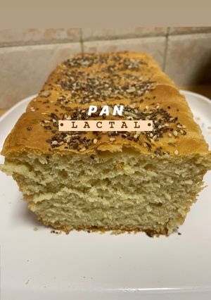 Una foto de Pan Lactal