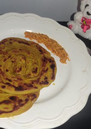 A picture of Haldi Ka Lachha Paratha.
