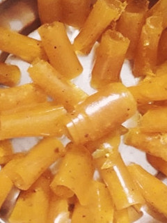 स्वादिष्ट आम पापड़ (Swadisth Aam papad recipe in Hindi) रेसिपी मुख्य फोटो