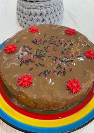 عکسی از دستور کیک نسکافه با سس نسکافه ای
