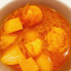 A picture of Deemer Dalna(Bengali Egg Curry).