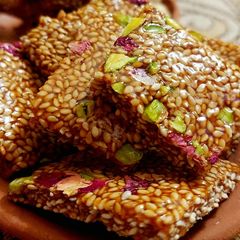 A picture of Sesame Rose Chikki.