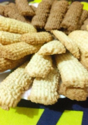 صورة لوصفة بسكوت العيد بطريقتي