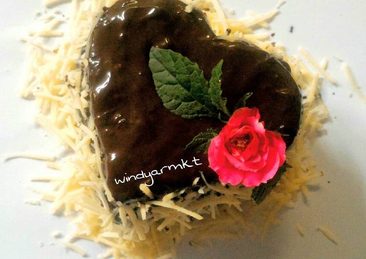 Bolu Keju Kukus Topping Coklat